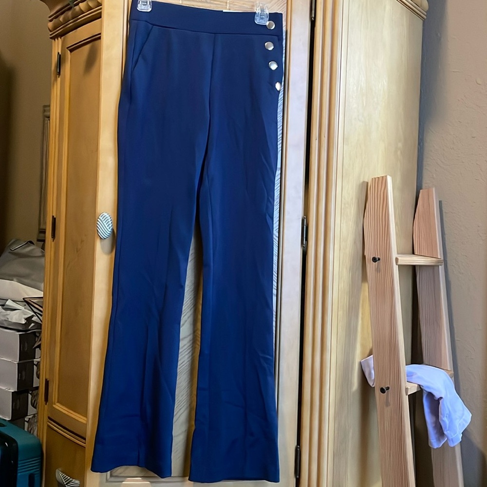 Inc international concepts navy blue bootleg leggings size 2
